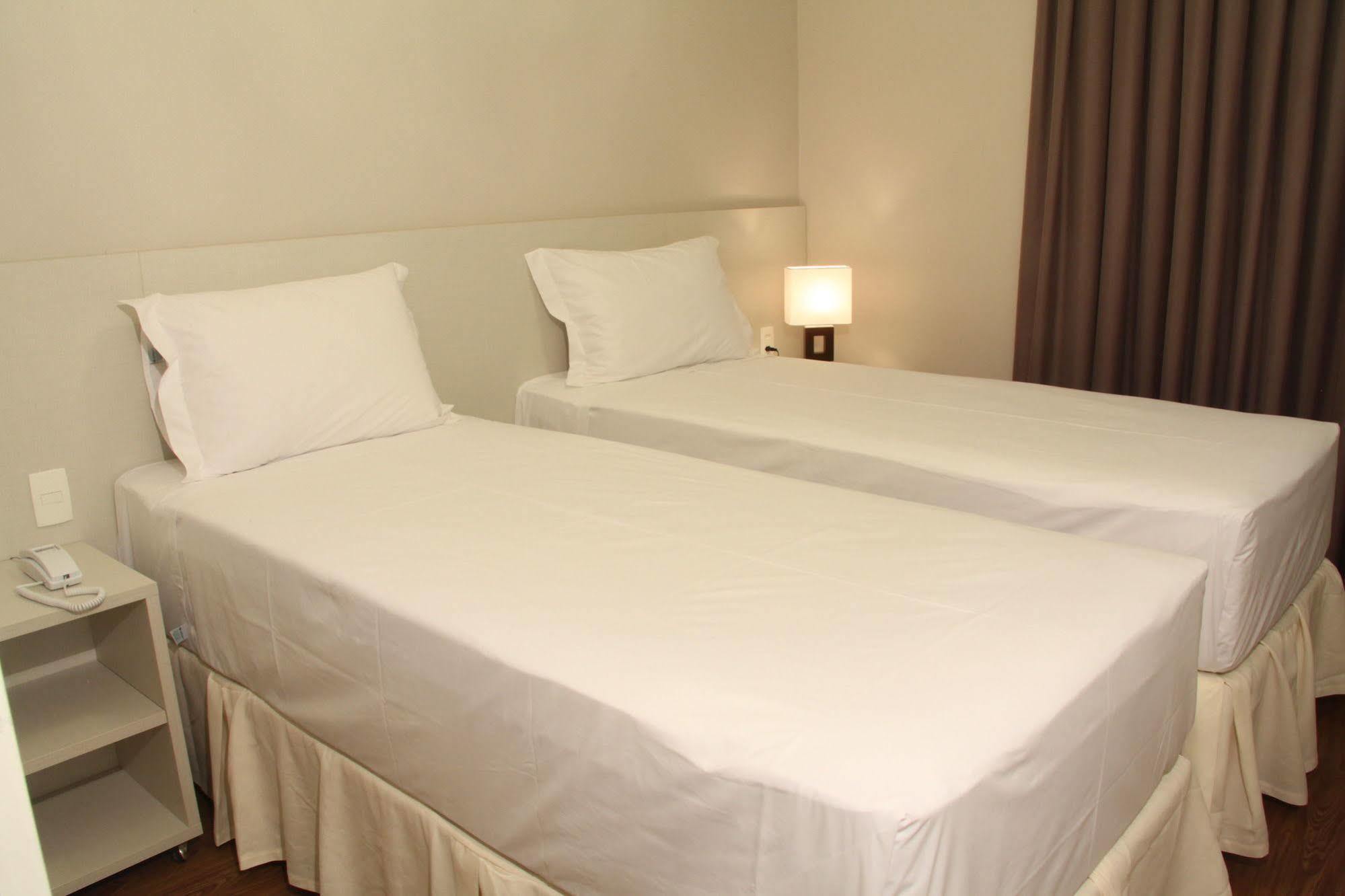 Hotel Eldorado Flat 孔塔任 外观 照片